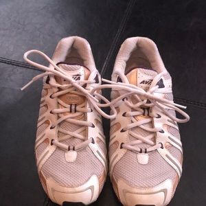 Avis Convexus Sneakers